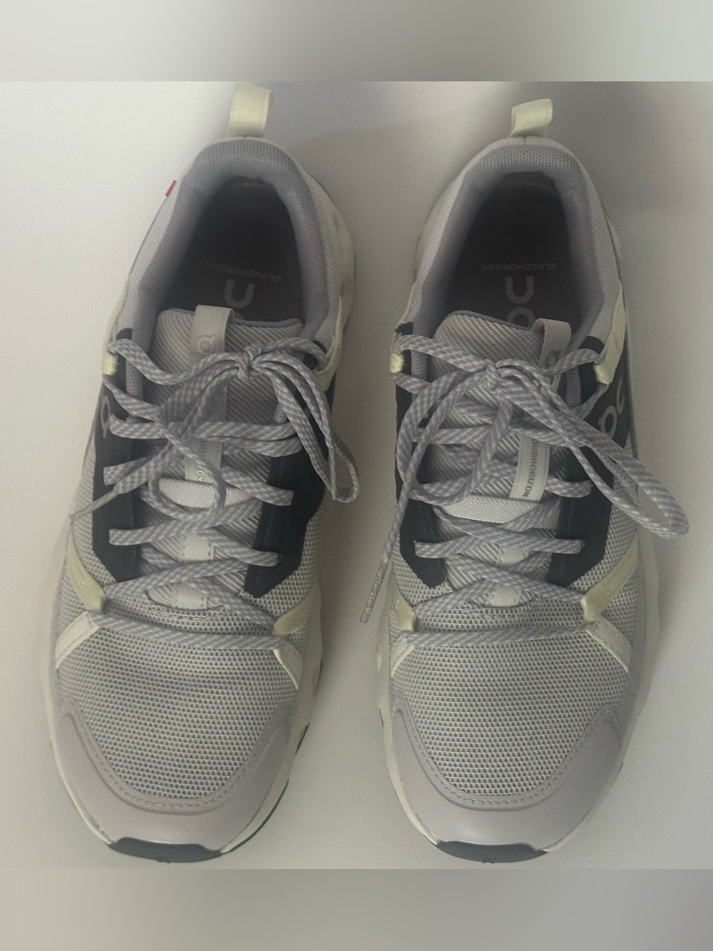 On Running Cloudhorizon Lavender/ivory Hiking Women’s shoes (size 6) - Picture 4 of 6